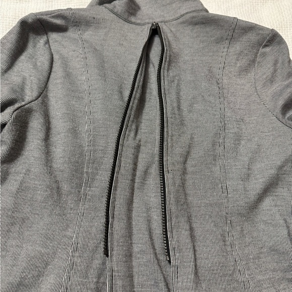Cabi Drop-off pinstripe zip-up - gray color - Picture 10 of 13